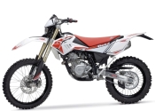 Leichtkraftrad: BETA RR 125 4T LC 2010