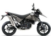 SuperMoto: KTM LC4 690 SuperMoto R 2007