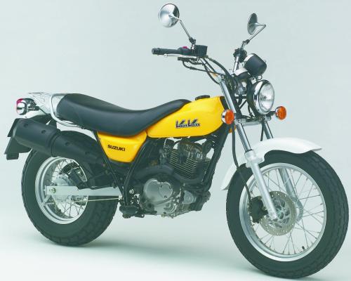 SUZUKI RV 125 2003, Gelb