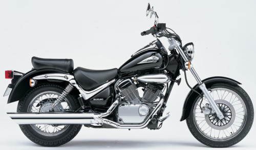 SUZUKI VL 125 LC 2007, Schwarz