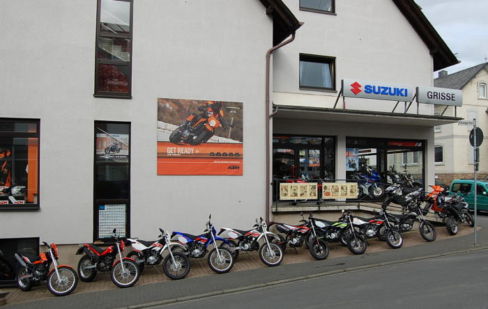 Zweirad GRISSE Firmengeb�ude in der K�lner Strasse 188 in 57290 Neunkirchen/Siegerland