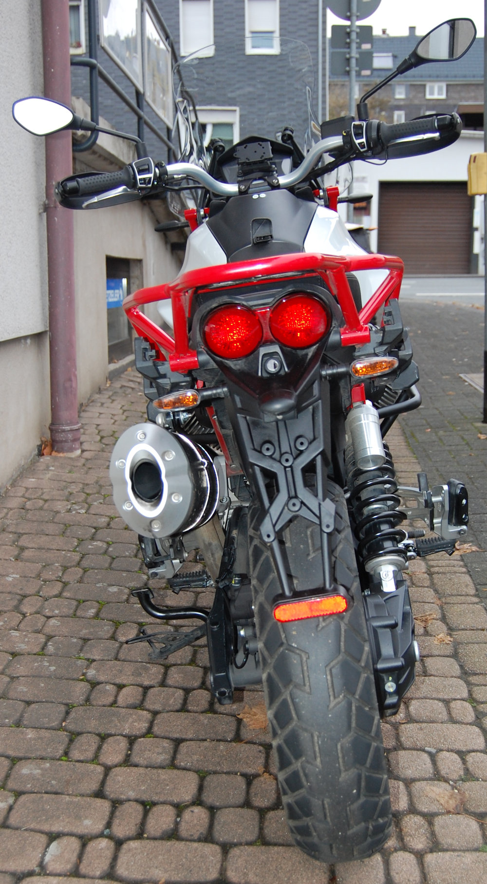 TOP-GEBRAUCHTE: Moto Guzzi V 85 TT